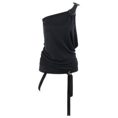 ALEXANDER McQUEEN S/S 2003 "Irere" Top negro de un hombro de cuero con hebilla de Bondage