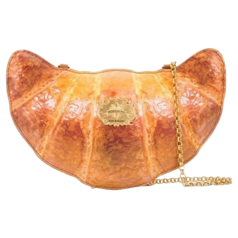 AW20 Moschino Couture Jeremy Scott Croissant Shoulder Bag Marie Antoinette For Sale