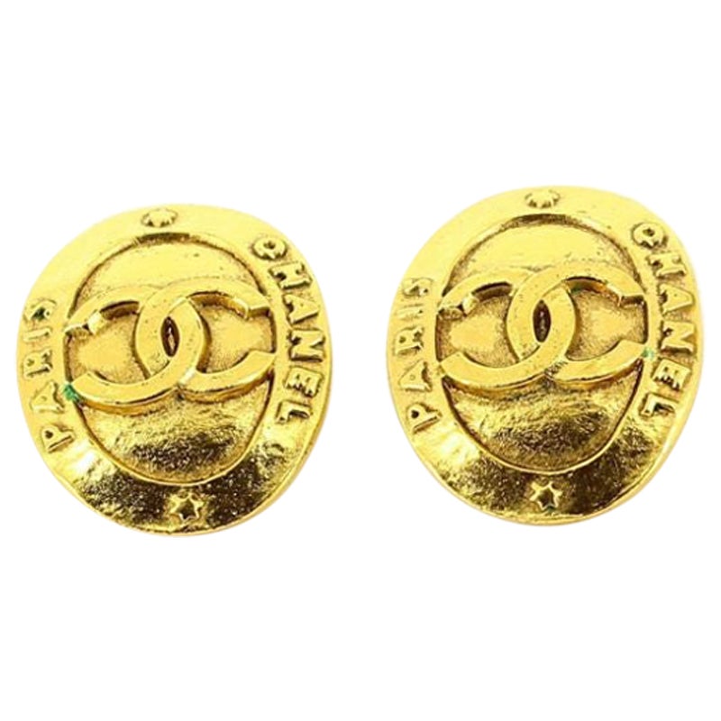 Chanel Earrings in Gold Tone Metal For Sale at 1stDibs