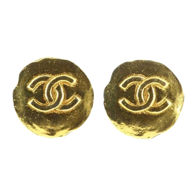 CHANEL CC Logo Coco Earrings Silver Tone Metal Clip-on 00A Vintage Authentic