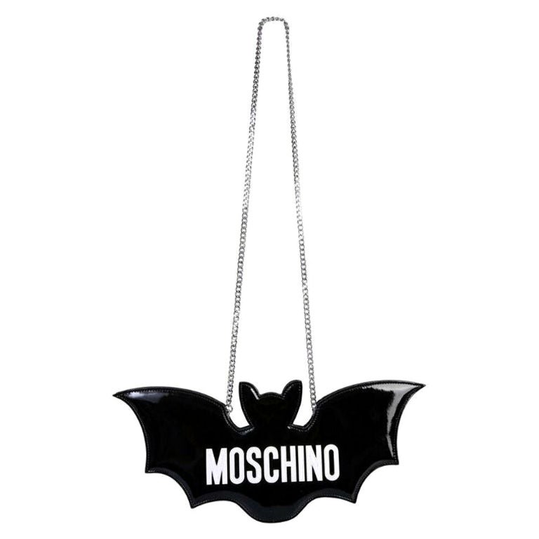 SS20 Moschino Couture Jeremy Scott Shiny Black Bat Bag Halloween Trick or Chic For Sale