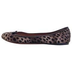 Alaia Brown Spotted Ponyhair Flats Size 37