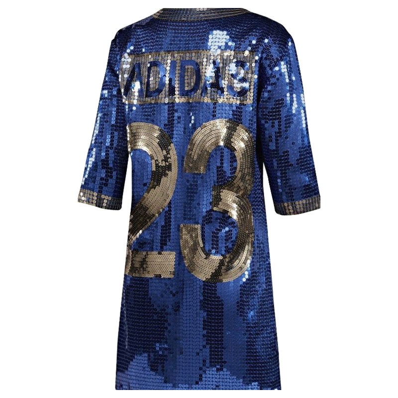 MSRP Adidas Originals x Jeremy Scott Blaues Jersey-Fußballkleid mit Pailletten Rare S im Angebot