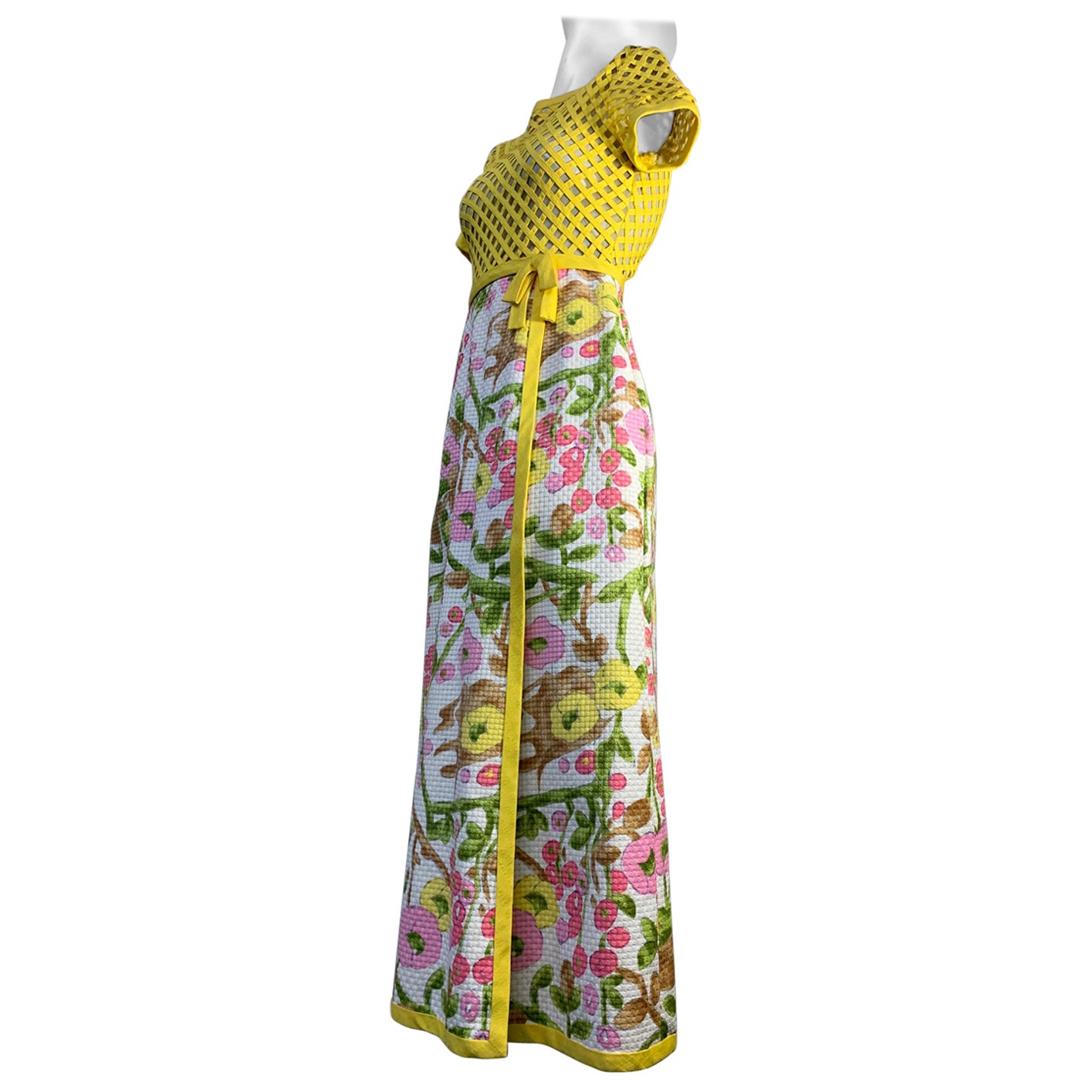 1960s Martha Lemon Yellow Hostess Gown w Trellis Bodice & Floral Pique Skirt For Sale