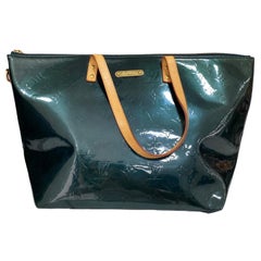 Louis Vuitton Bellevue Green Shoulder Bag 