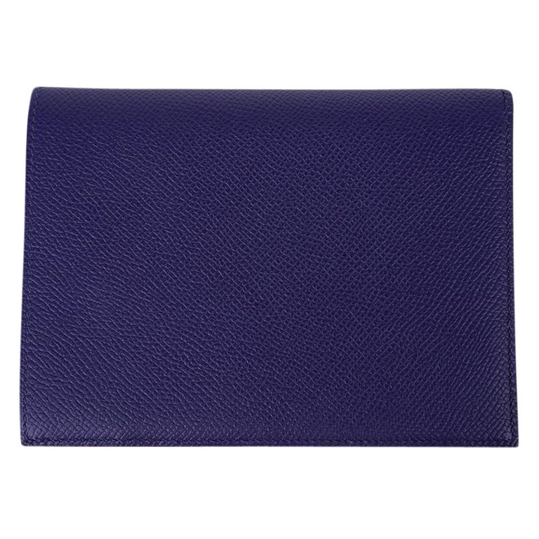 Portefeuille Hermès Portefeuille Mc2 Socrate en cuir Epsom bleu saphir,  neuf avec boîte sur 1stDibs