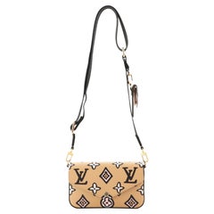  Louis Vuitton Felicie Riemen &amp; Go Handtasche Wild at Heart Monogramm Riemen