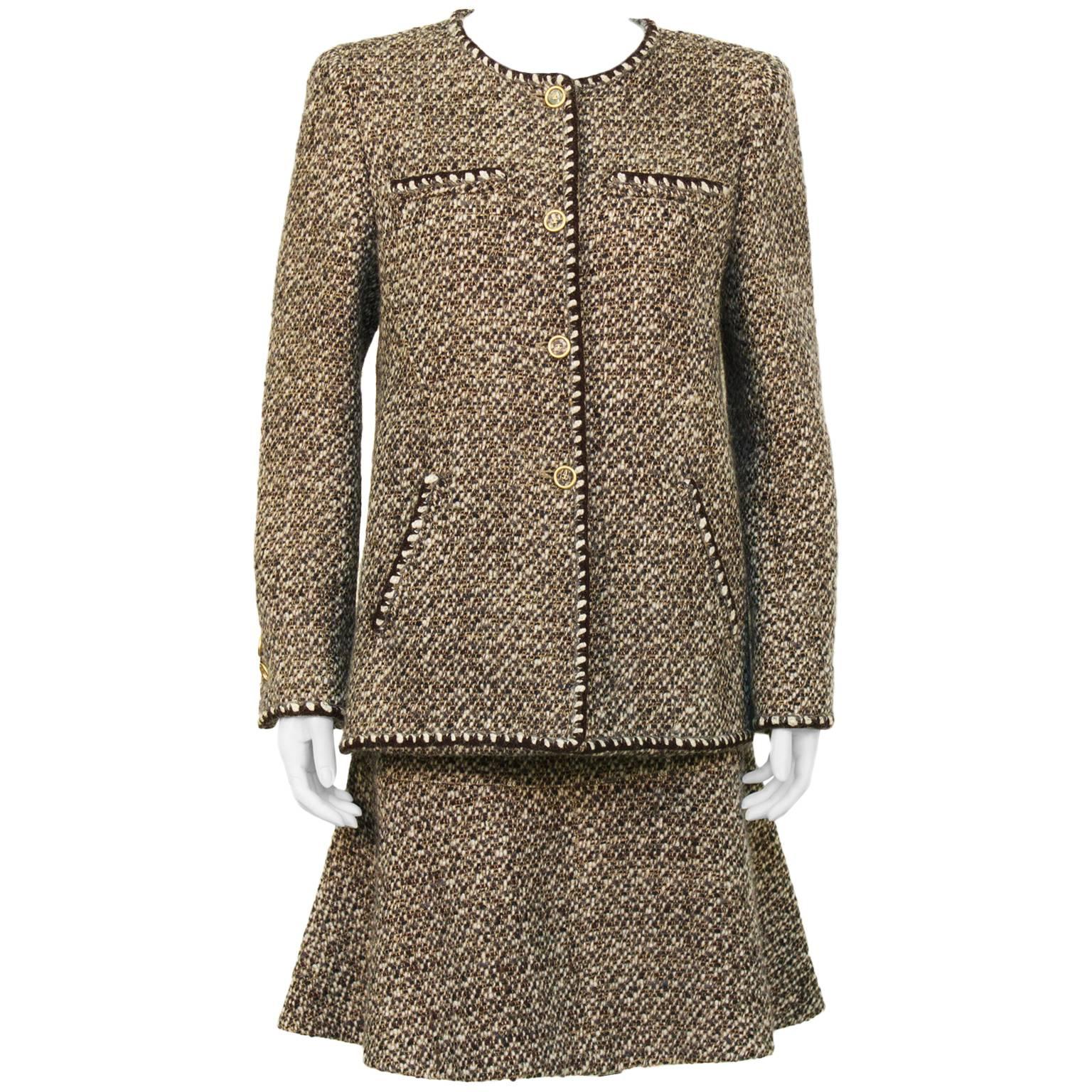 2001 Fall Chanel Brown & White Boucle Skirt Suit 