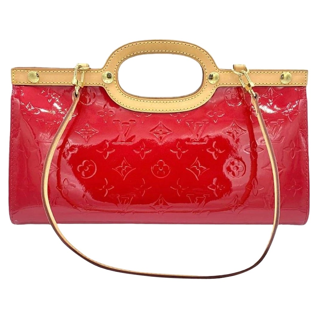 Louis Vuitton Red Monogram Vernis Roxbury Drive Bag at 1stDibs