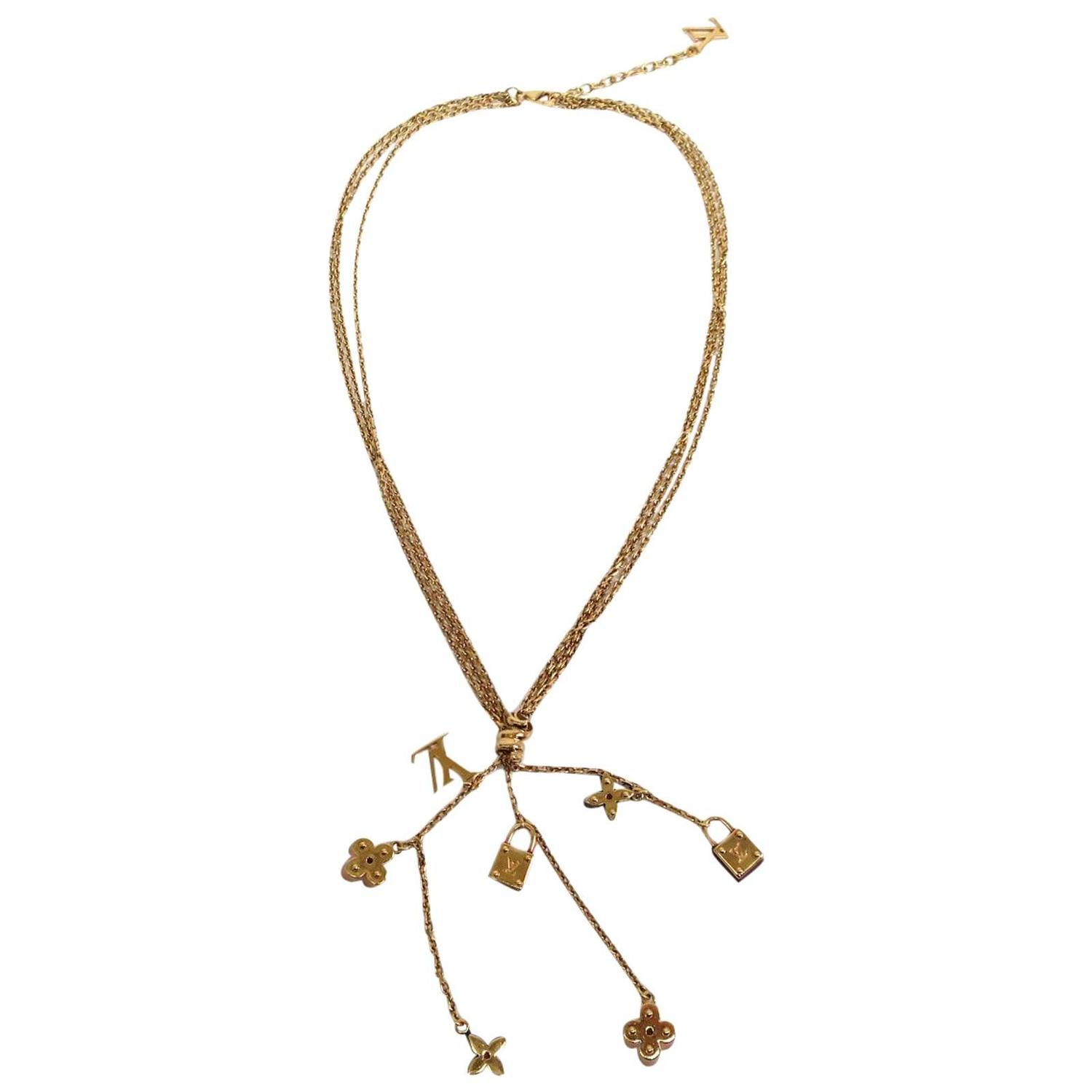Louis Vuitton LIKE NEW Gold LV Flower Charms Chain Lariat Dangle Necklace in Box For Sale at 1stdibs
