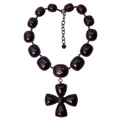 TOM FORD VINTAGE PATE DE VERRE NECKLACE with CROSS and BLACK STONES 
