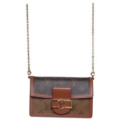 Dauphine Women's Chain Wallet - Small Designer Chain Bag