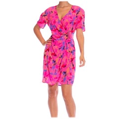 1980S EMANUEL UNGARO Hot Pink Silk Abstract Floral Wrap Dress With Short Sleeves