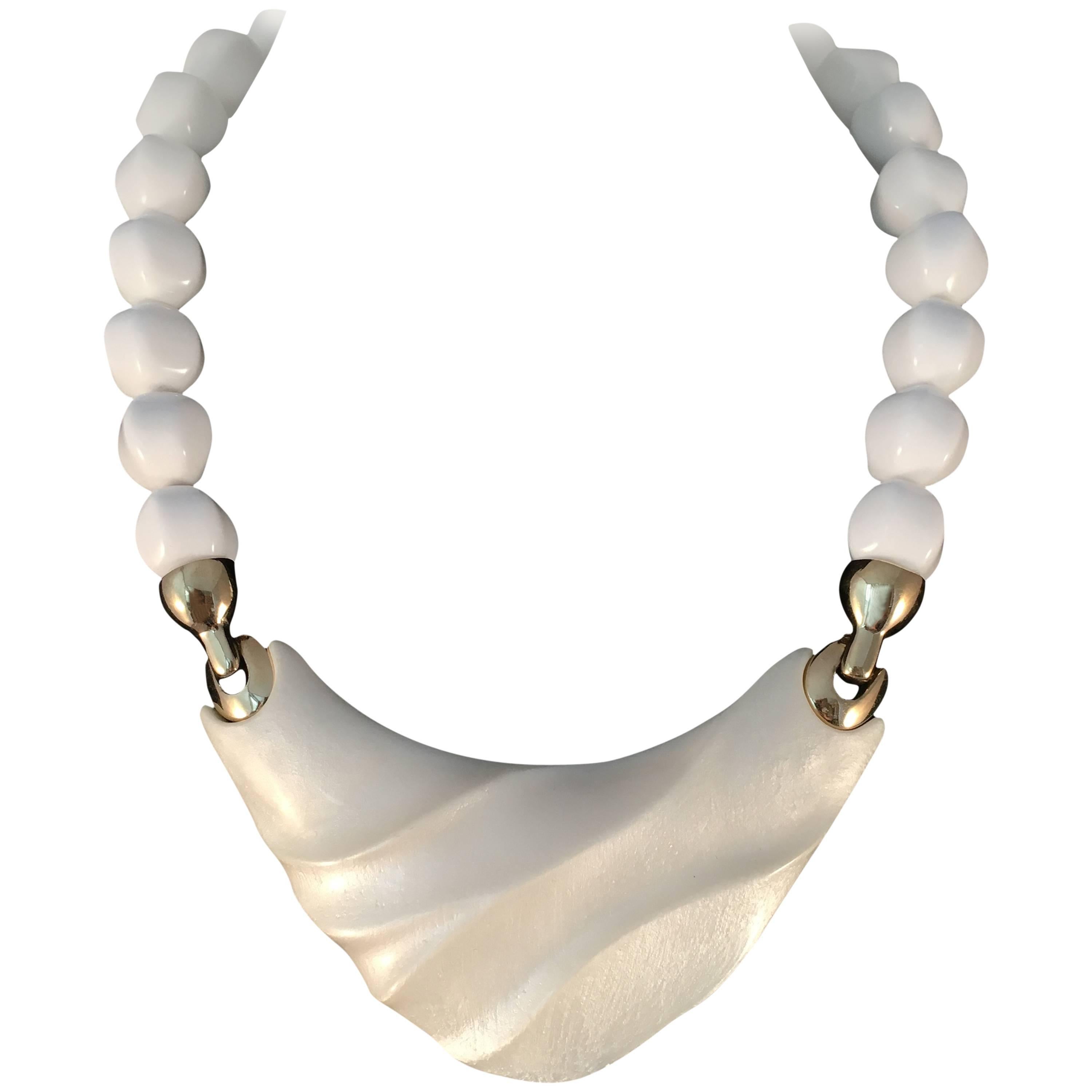 1970s Kunio Matsumoto for Trifari White Modernist Necklace  For Sale