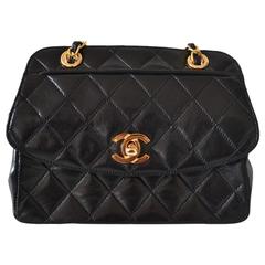Chanel vintage handbag