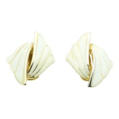 Unique Vintage and Timeless Cream Lacquered Earrings, 70s