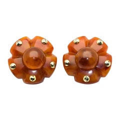 Unique Bakelite Flowers Vintage Clip-on Earrings in Amber, 60s