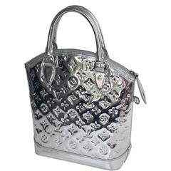 RARE!! Louis Vuitton Limited Edition Silver Monogram Miroir Lockit Bag.