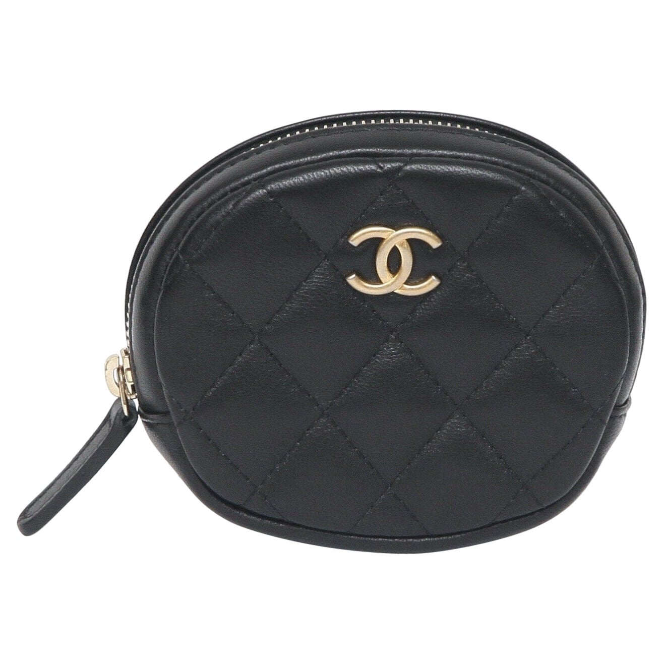 Chanel Small Zipped O Case Pouch in Black Chevron Quilted Lambskin with  Champagne Gold Hardware - SOLD