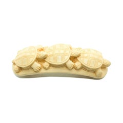 Unique Vintage Turtle Hairclip in Resin, 80s