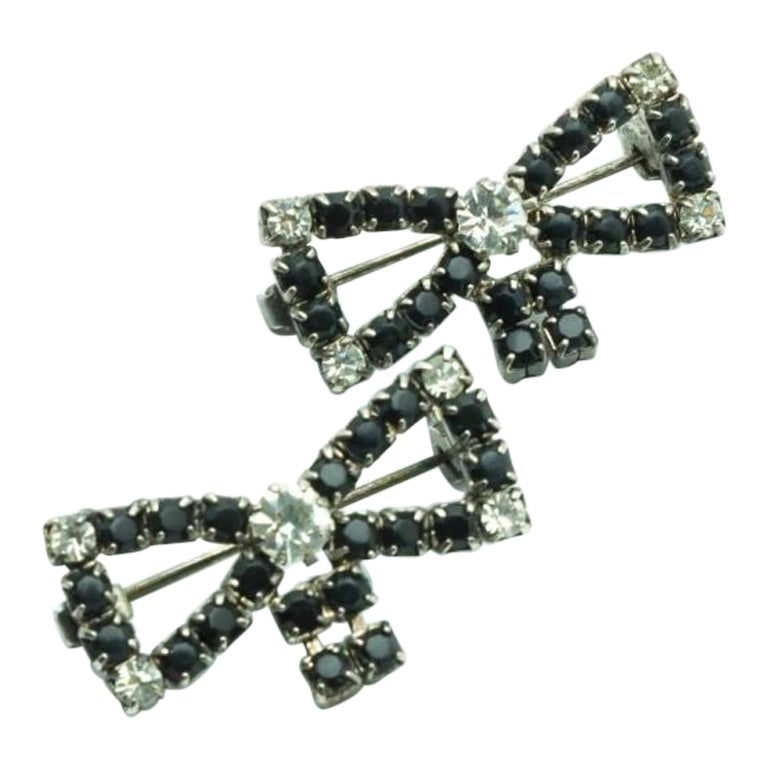 Glamour Vintage Pair of Black & White Crystal Brooches, 50s For Sale