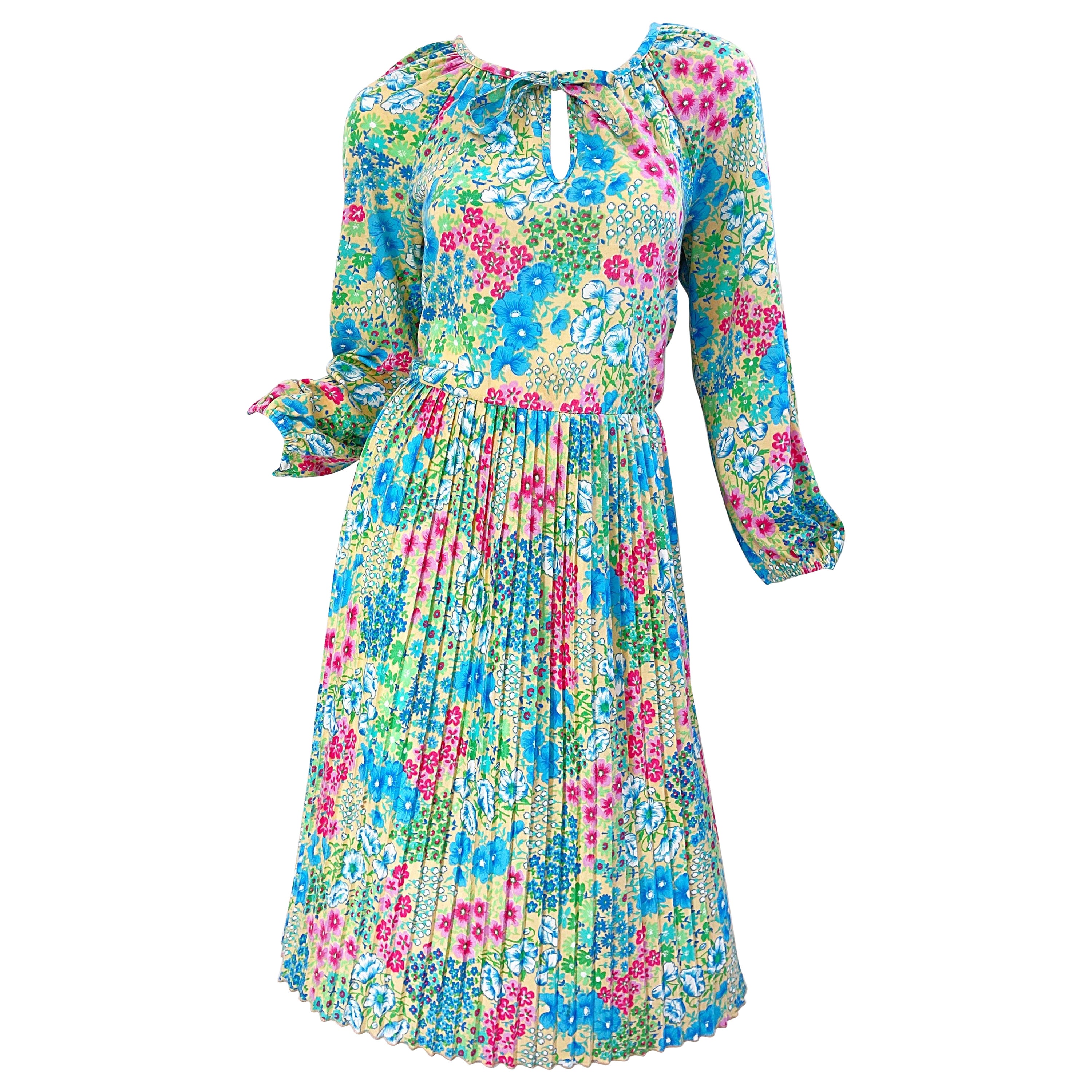 1970s St Michael Italian Made Bright Colorful Flower Print Long Sleeve 70s Dress For Sale