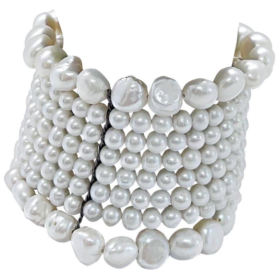 1990s Gloria Astolfo Sex and the City Faux Pearl Vintage 90s Cuff Bracelet For Sale
