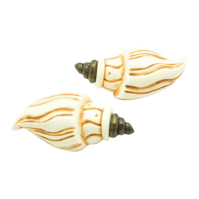 Claire Deve Vintage Shell Vintage Earrings 80s For Sale