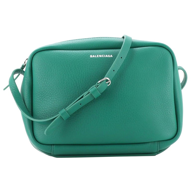 Balenciaga Everyday Camera Bag Leather Small For Sale at 1stDibs