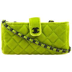 Chanel Lime Green Quilted Velvet Chain Link Shoulder Strap Small Clutch Bag