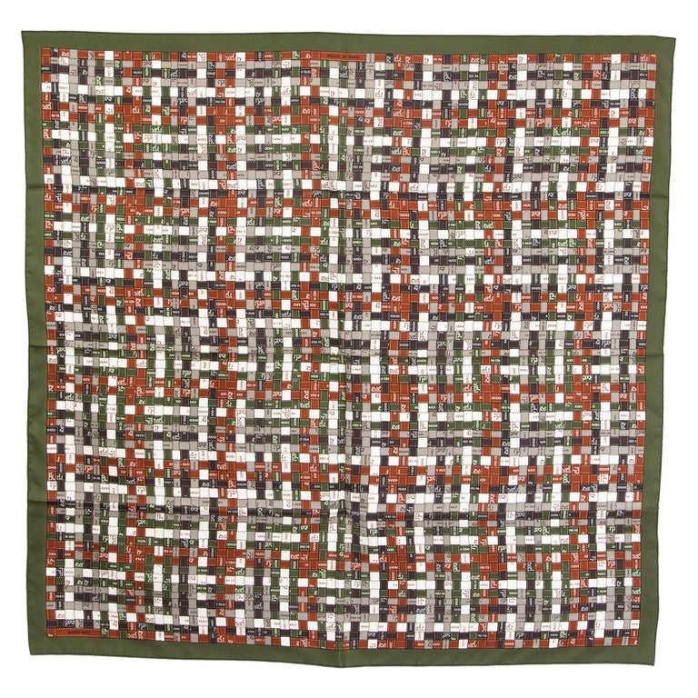 HERMES green and cognac silk BOLDUC AU CARRE 90 Twill Scarf For Sale at  1stDibs