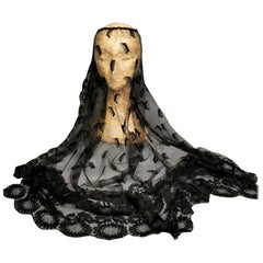 Antique Chantilly lace mourning veil, Victorian 