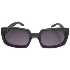 Valentino Sleek Ebony Lavender Lens Sunglasses Made in Italy 
