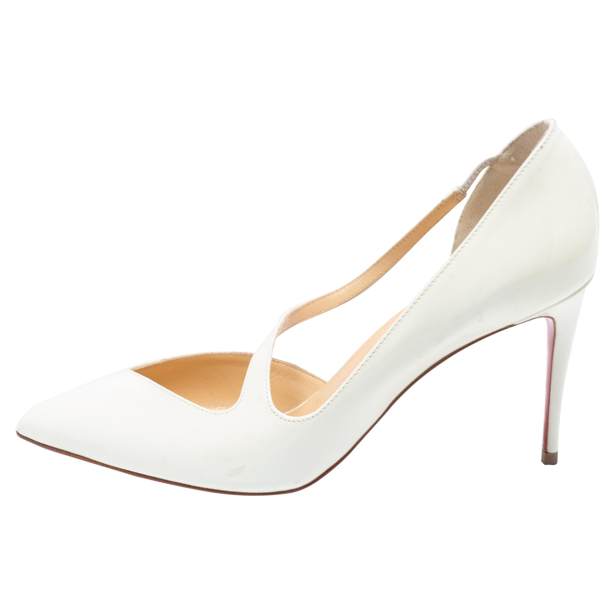 Christian Louboutin Off-White Patent Leather Jumping D'orsay Pumps Size 38.5