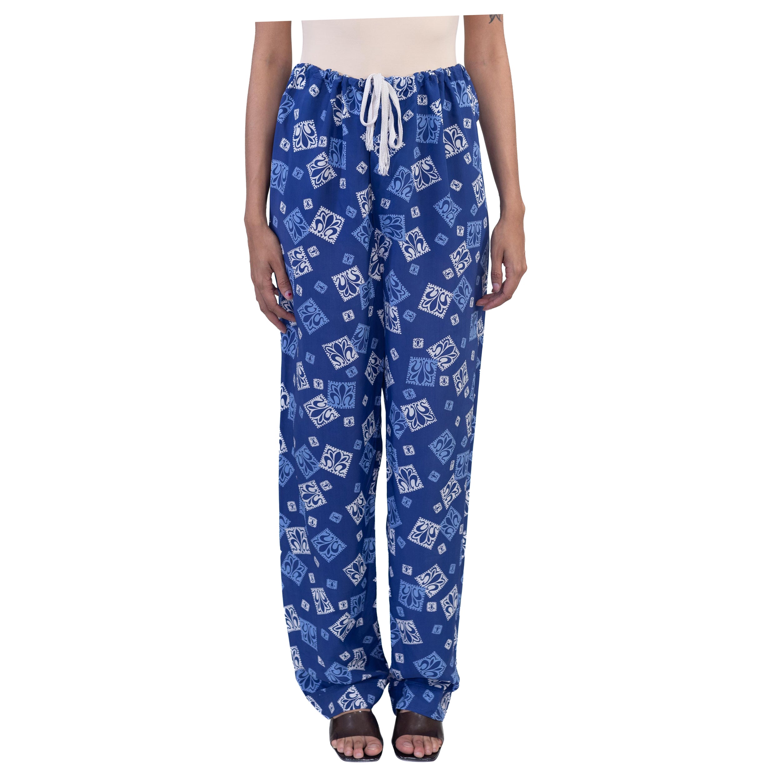 1940S Blau Kalt Rayon Flur-De-Lis Neuheit Druck Hosen im Angebot