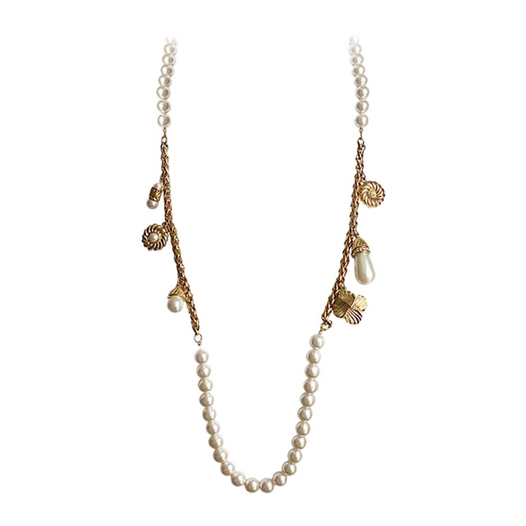 GIVENCHY faux pearl necklace with gilt charms For Sale
