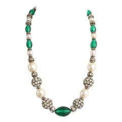 Vintage 1950's Emerald & Rhinestone Beaded Miriam Haskell Necklace