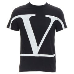 VALENTINO V Logo graphic print black white short sleeve tshirt  S