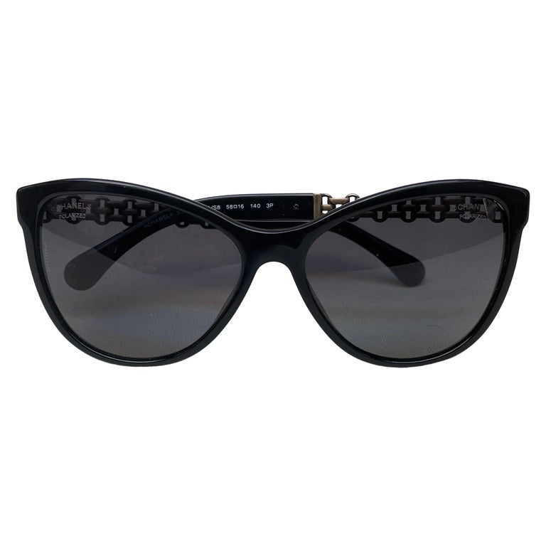 CHANEL Cat Eye Chain Polarized Sunglasses 5326 Black 265369
