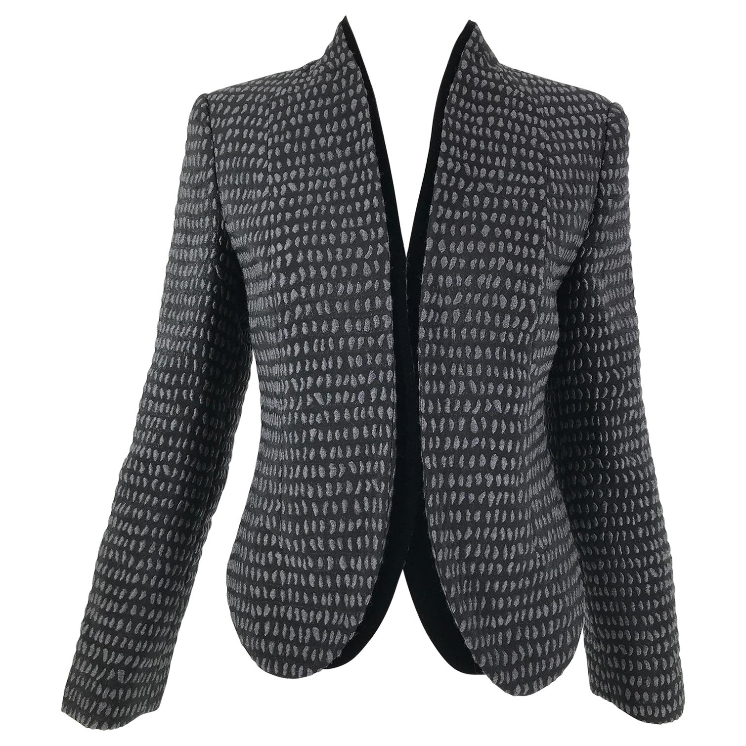 Vintage Giorgio Armani Le Collezioni Fashion - 14 For Sale at 1stDibs