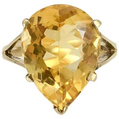 Gold and Teardrop Citrine Ring