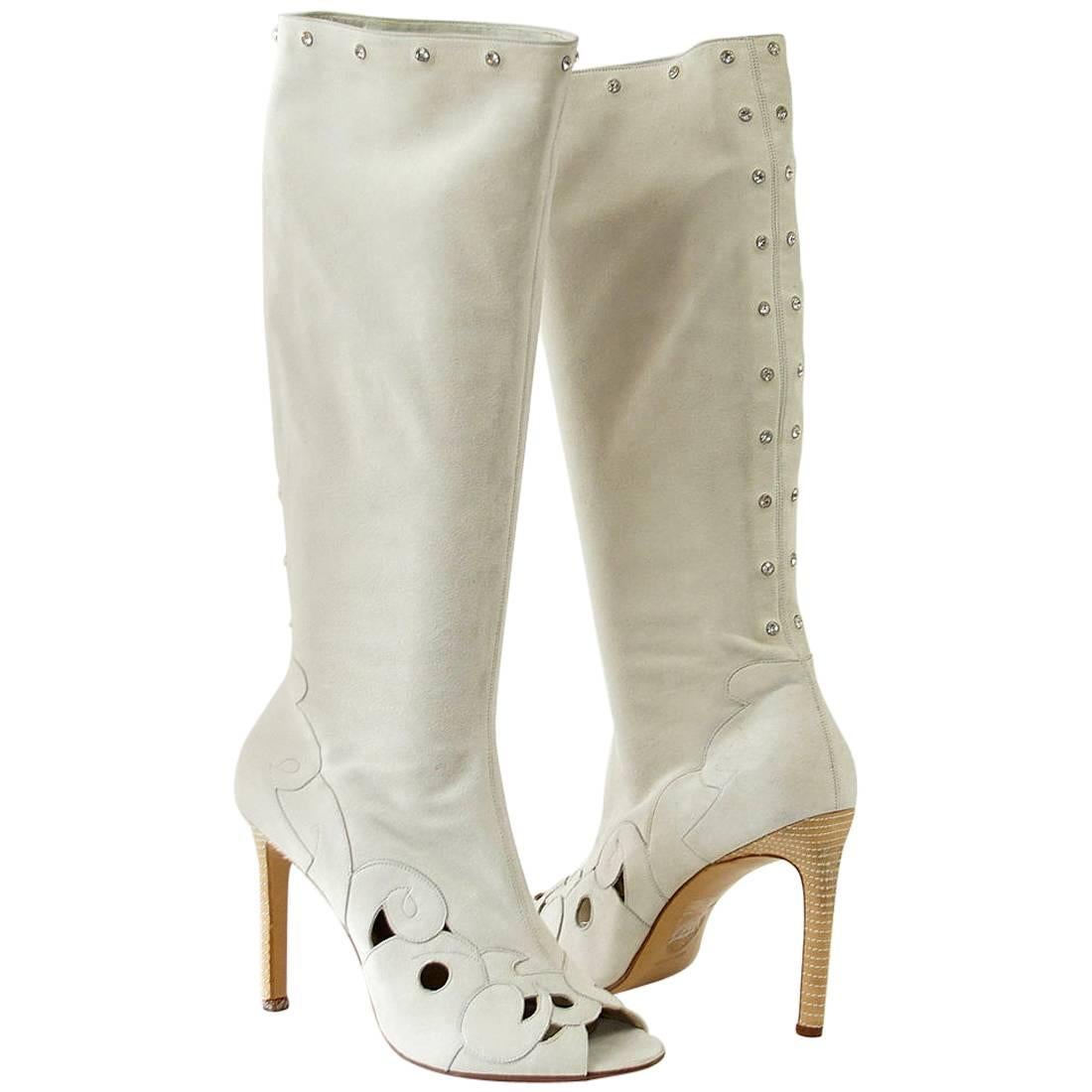 Gianni Versace Vintage Peeptoe Boots Pale Gray Suede Swarovksi Diamantes 40 / 10 For Sale