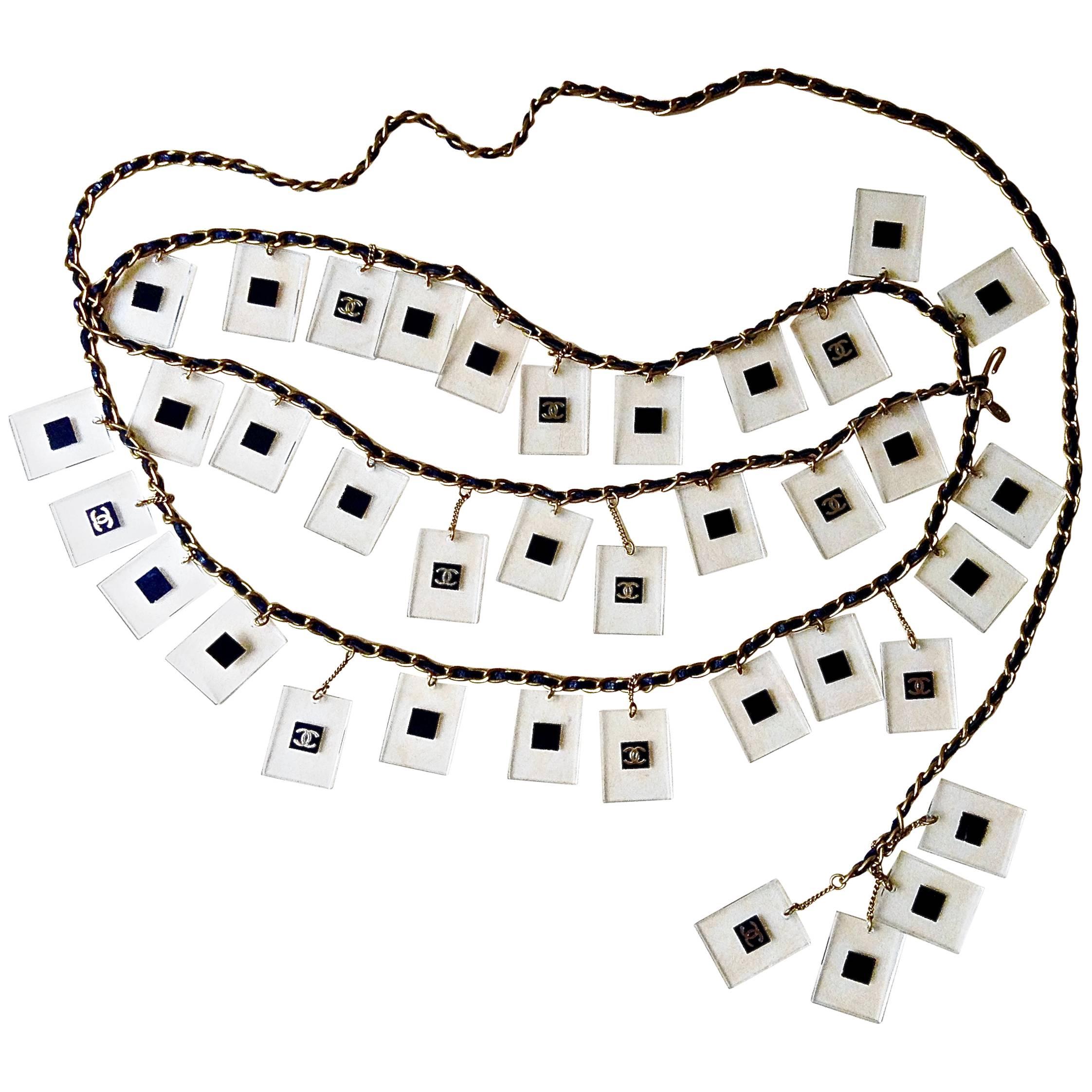 VINTAGE Chanel ✿*ﾟULTRA RARE 1994A Lucite Lambskin Chain Necklace Belt For Sale