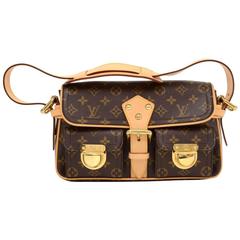 Louis Vuitton Hudson Monogram Canvas Shoulder Hand Bag