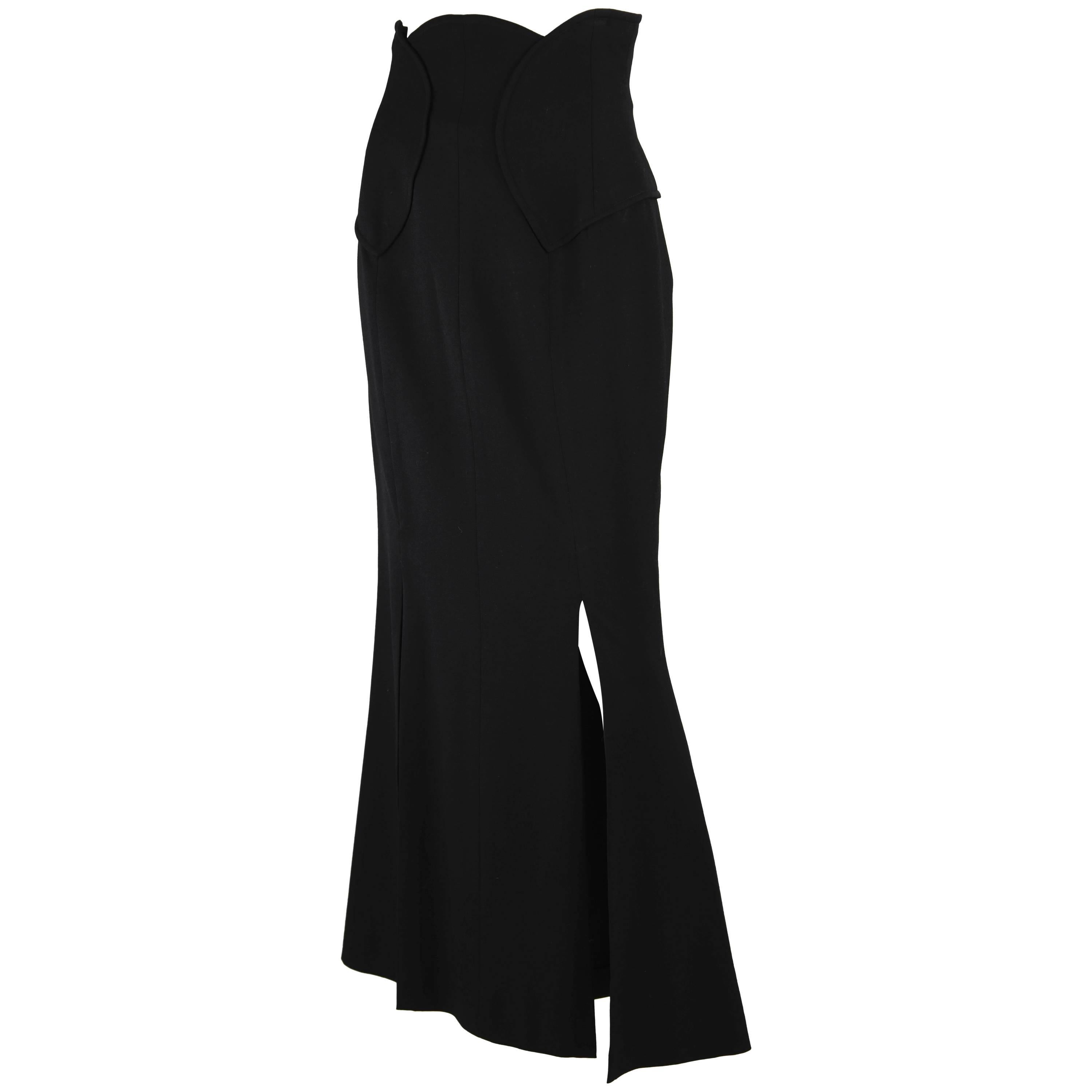 Chanel Boutique 1980's Long Black Skirt With Front Slits and Waist Detail FR 40 For Sale