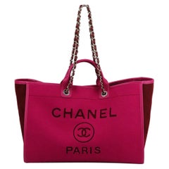 Chanel La Pausa Tote Purse Bag Canvas 2019 Cruise Collection Pink