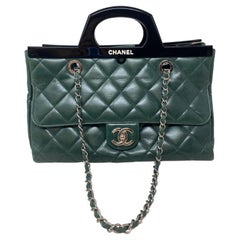 Fauré Le Page Green Leather Calibre 21 Top Handle Bag at 1stDibs