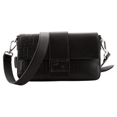 Fendi Sac à ceinture convertible baguette en cuir gaufré Zucca Moyen