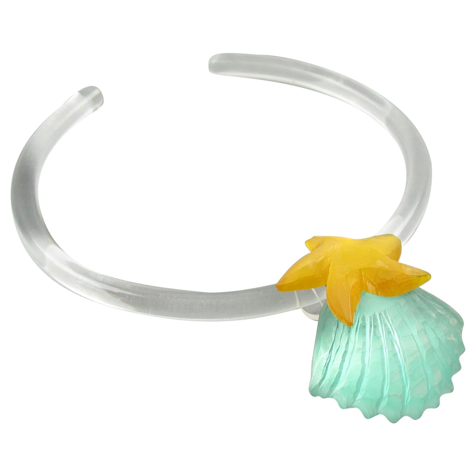 Kaso Rigid Lucite Choker Necklace Green Yellow Shell and Starfish