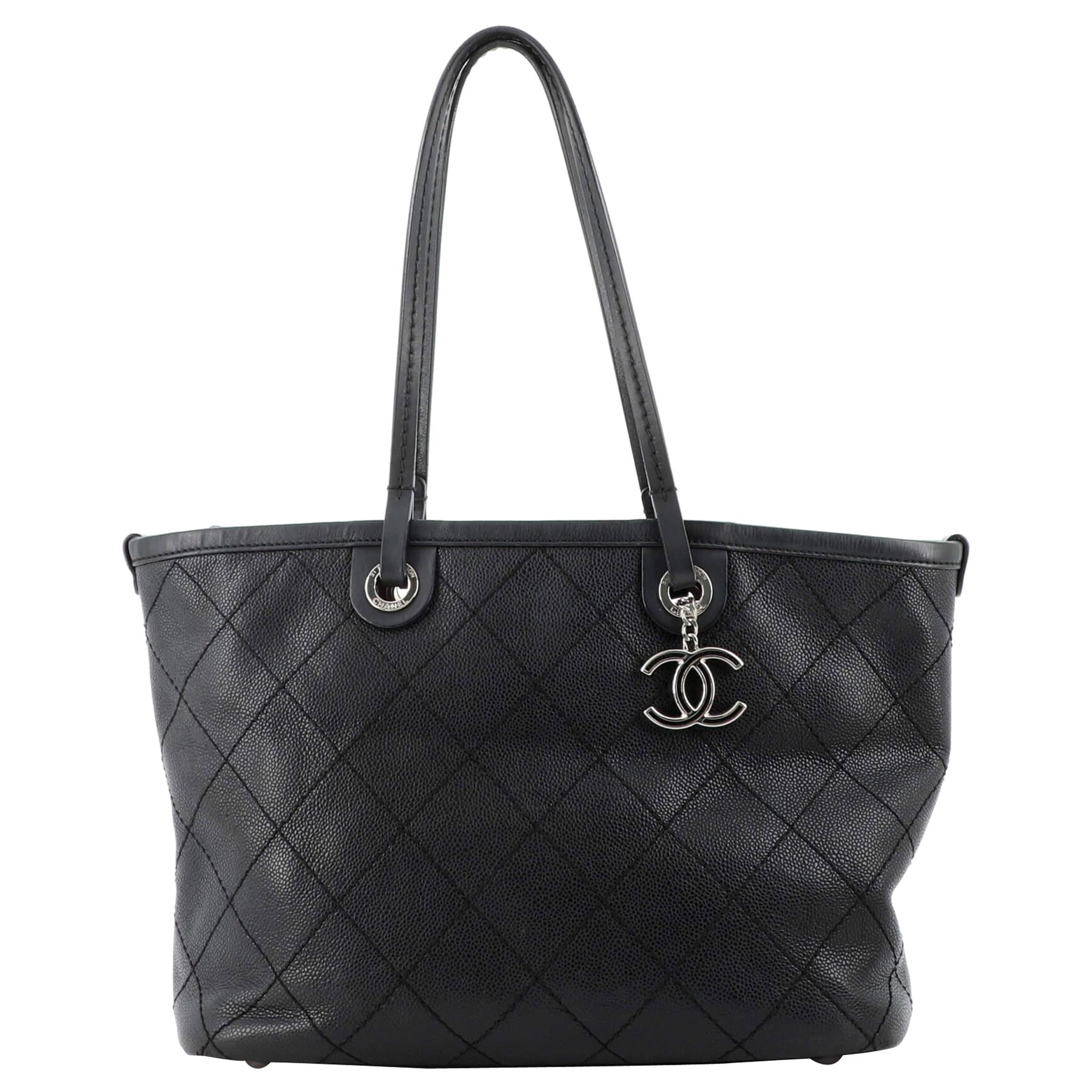 Chanel Navy x Beige Jumbo CC Chain Tote with Pouch 66c23s For Sale at ...